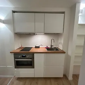 Apartamento Near Bocconi, Milán